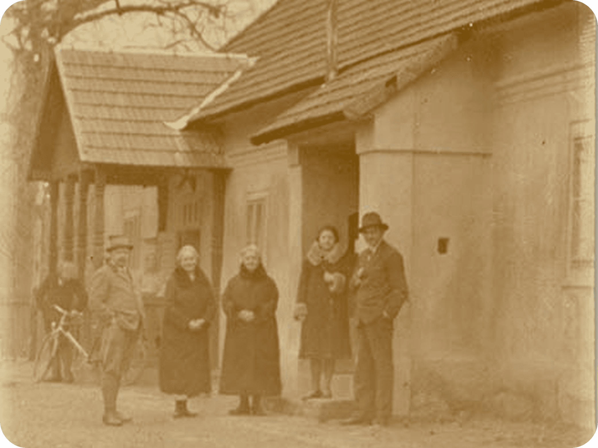 Historická fotografia areálu Platan
